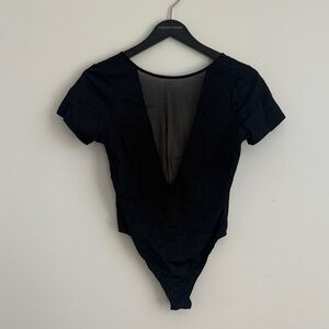 La SENZA Black Deep V-Neck Bodysuit
